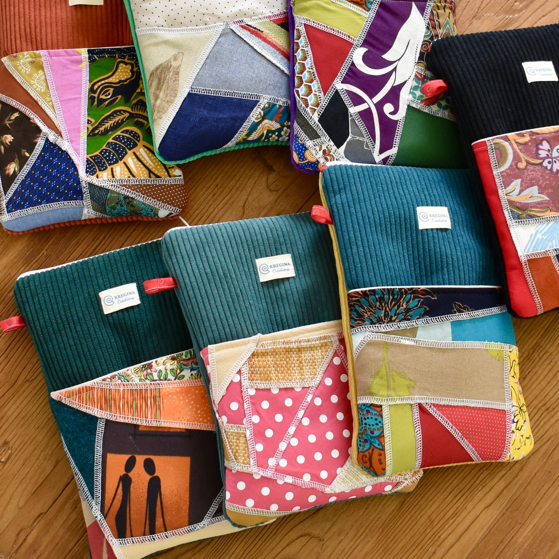 Pochettes à livre grand format